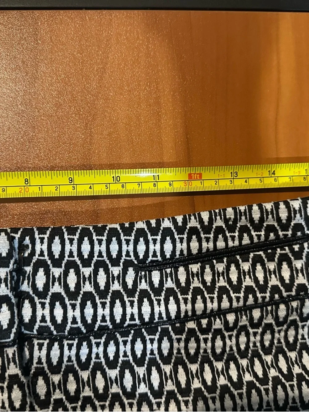 Carole Little Geometric Print Pencil Skirt Black White Size 10